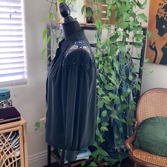 Vintage 80s Joseph Ho Black Silk Beaded Shoulder Long Sleeve Button Up Shirt Top - Picture 3 of 5